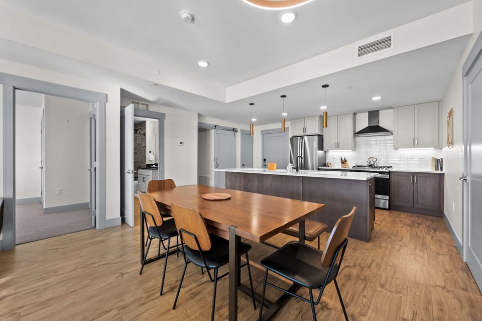 Dining Room - Dining Room