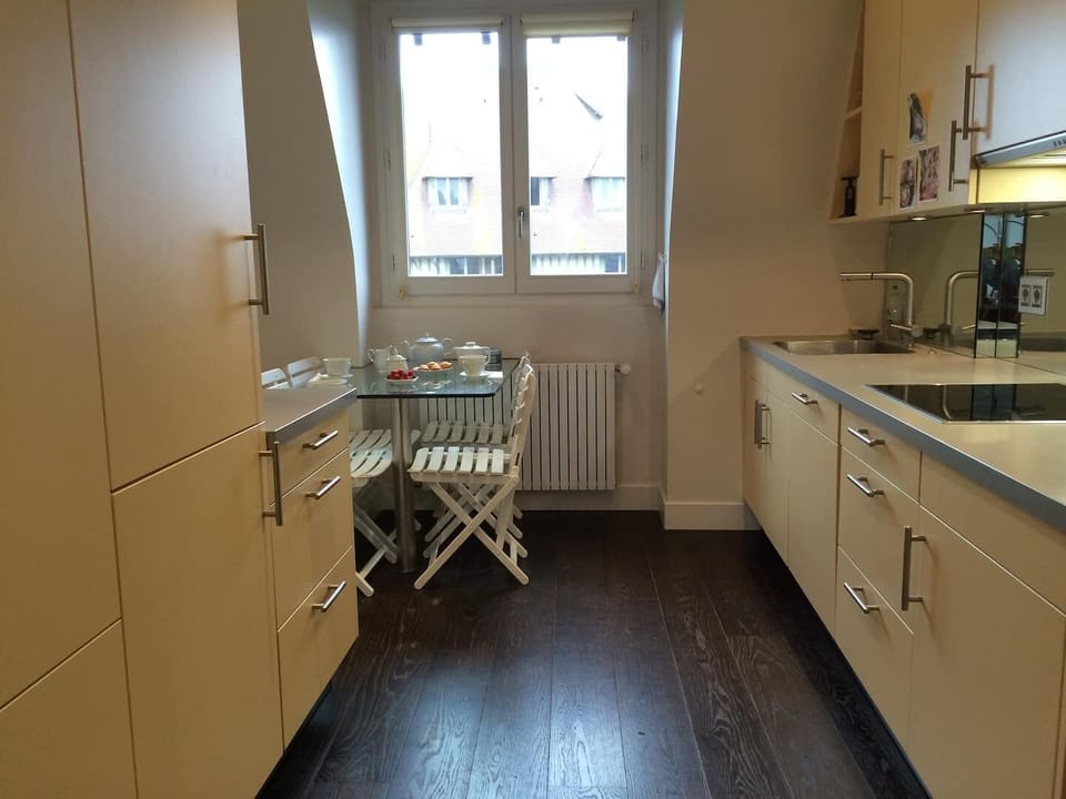 Private kitchen