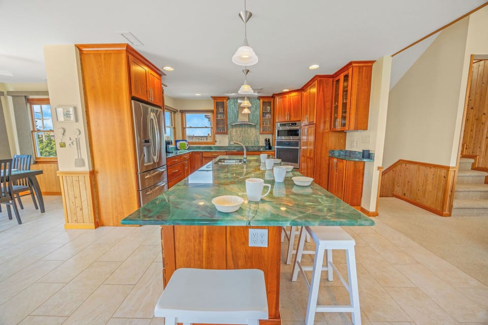 Surf or Sound Realty - 1207 - About Time - Kitchen -1