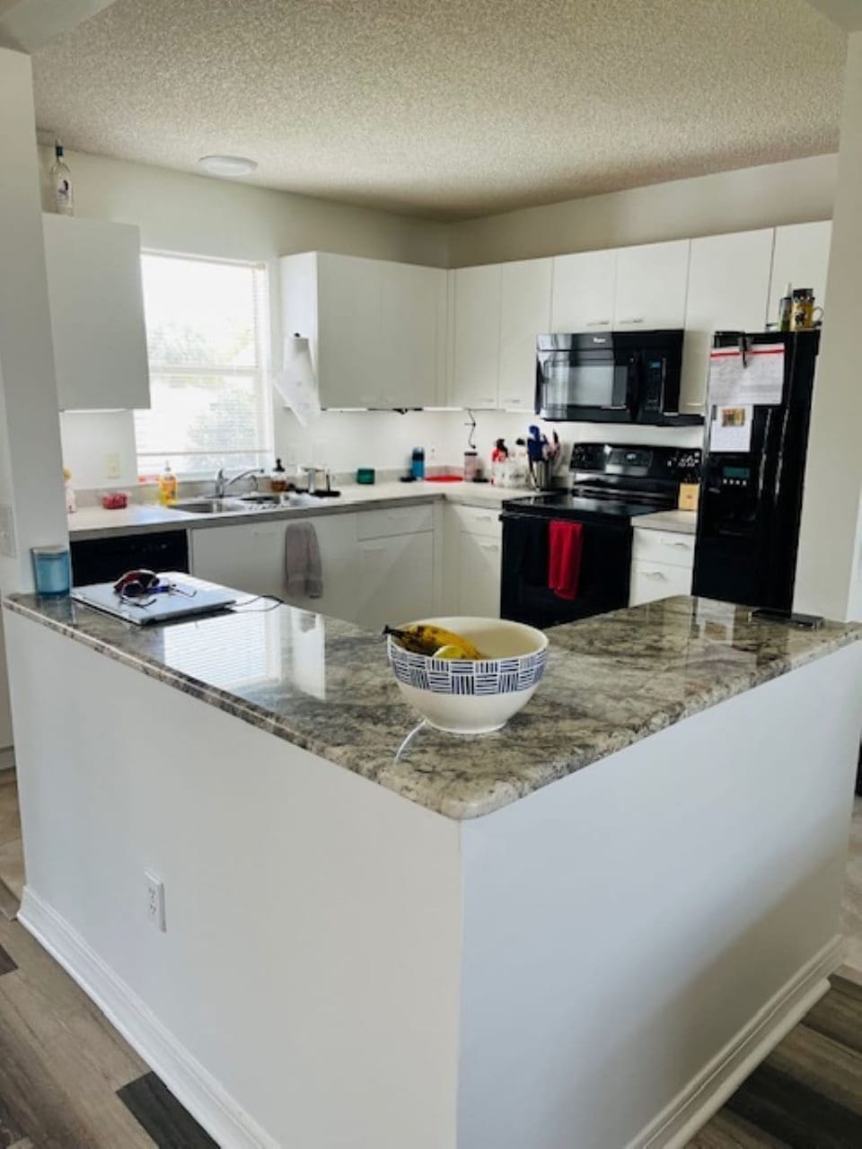 Open Kitchen