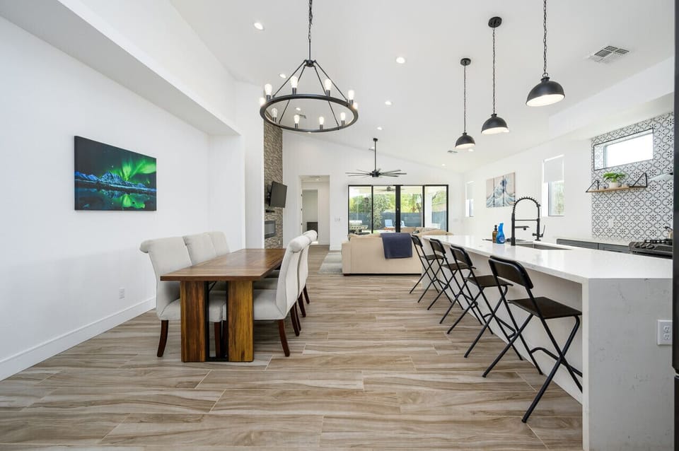 Dining Room and Kitchen