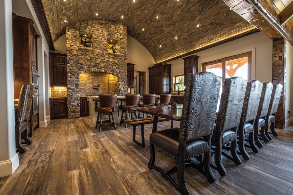 Main Level Kitchen/Dining