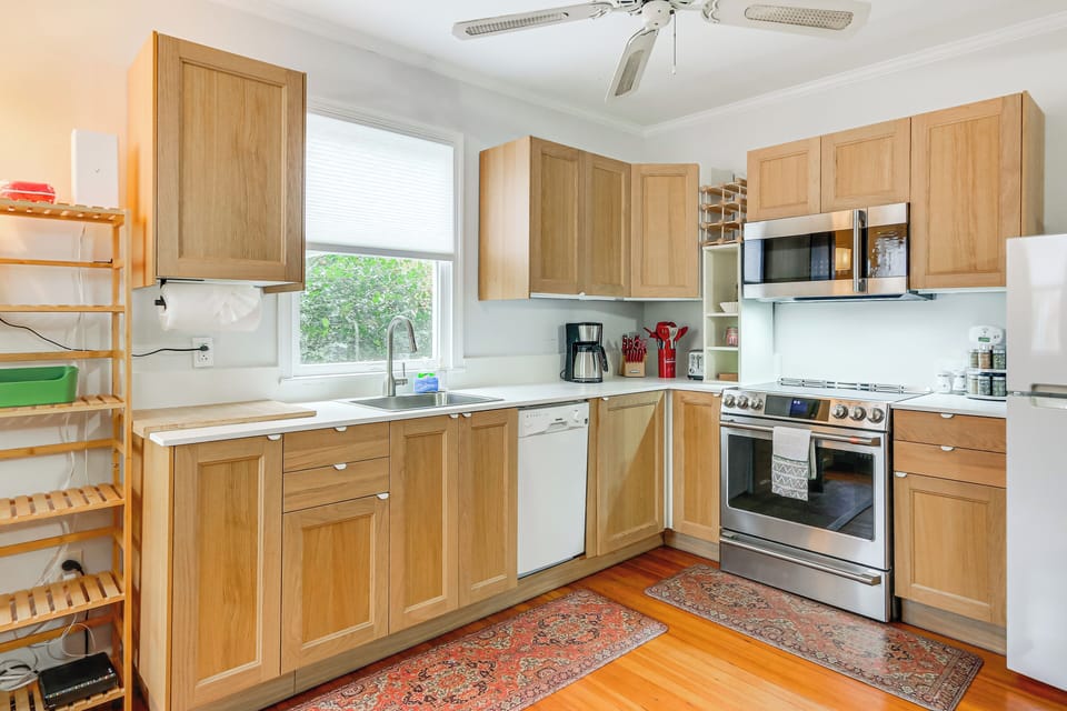 Kitchen | Cooking Basics | Drip Coffee Maker