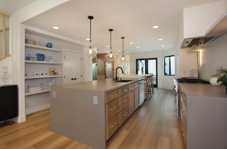 Gourmet kitchen