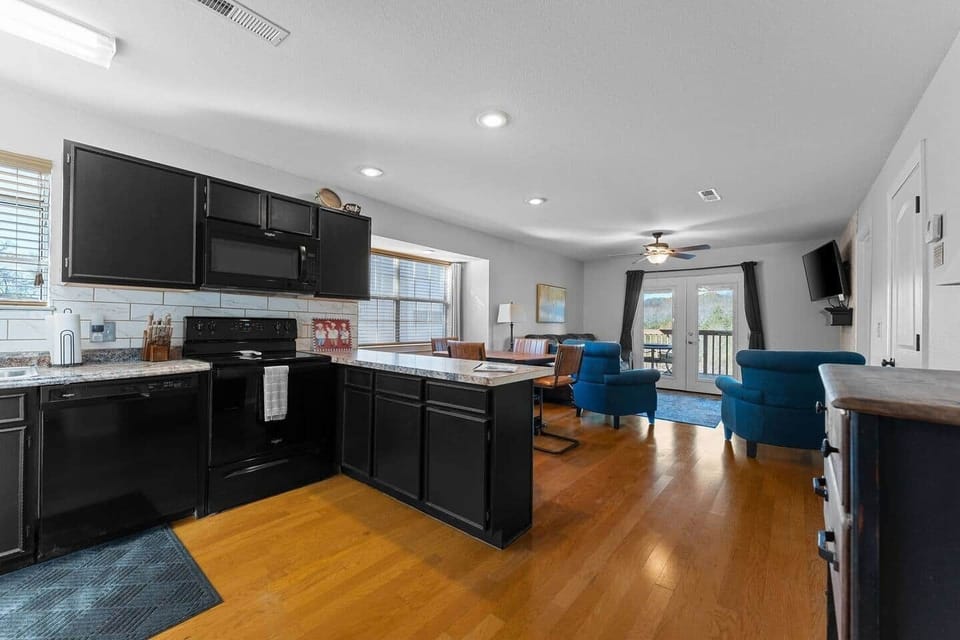 Gorgeous remodeled unit!