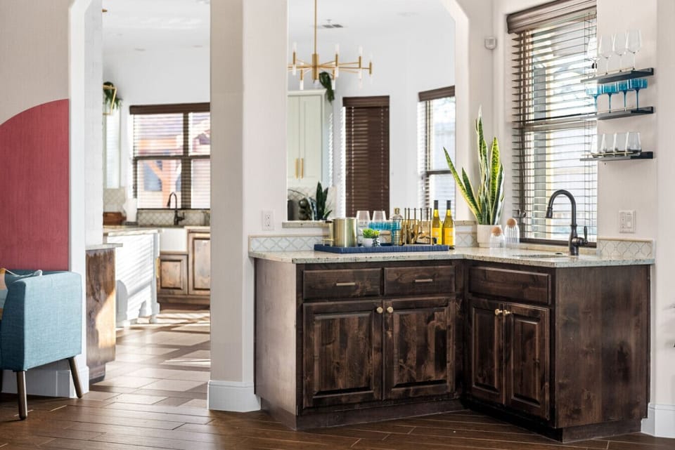 Kitchen space -  Cook with ease in our kitchen – it's stocked with top-notch tools for a delightful experience!