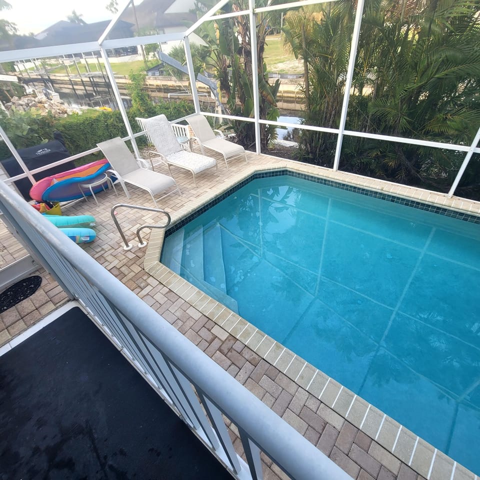 Pool and lounge area.