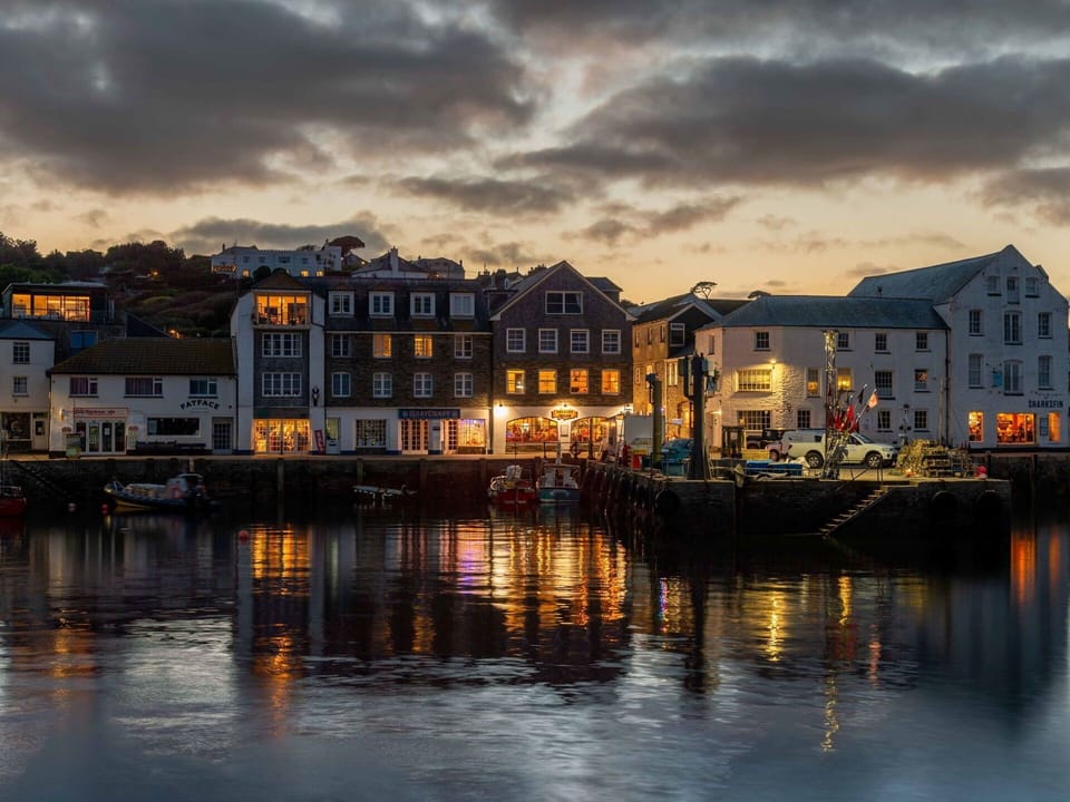 Boat, Water, Building, Watercraft, City, Channel, Town, Architecture, Dusk, Waterway