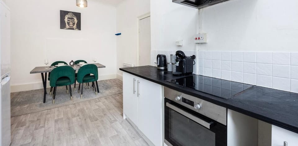 Kitchen at Luxiety Stays Short Lets Serviced Accommodation Chelmsford