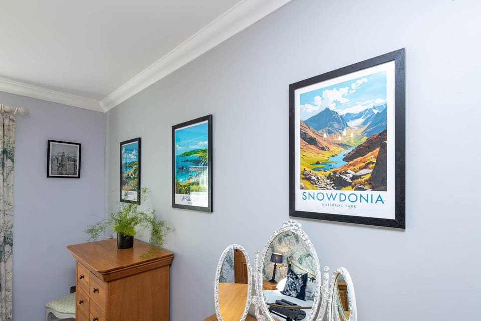 PLAS BRITTANIA BEDROOM 2E