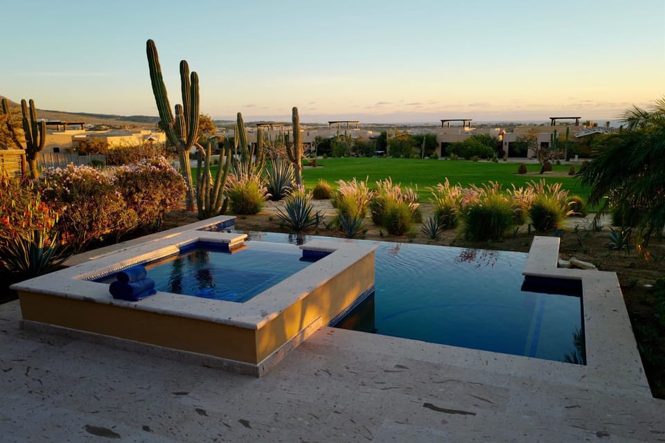 Pool area (2)