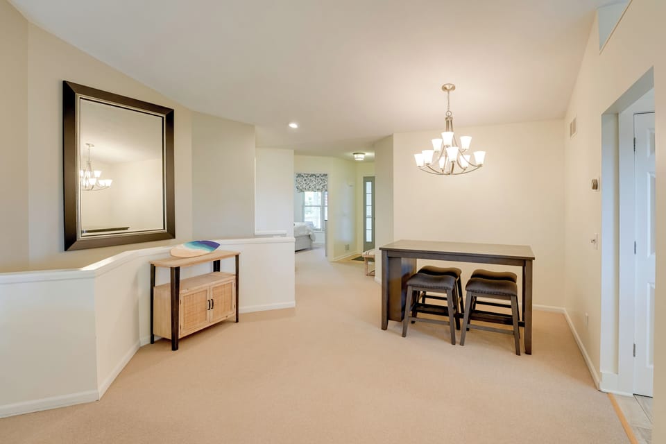 Addt'l Dining Area | Main Level