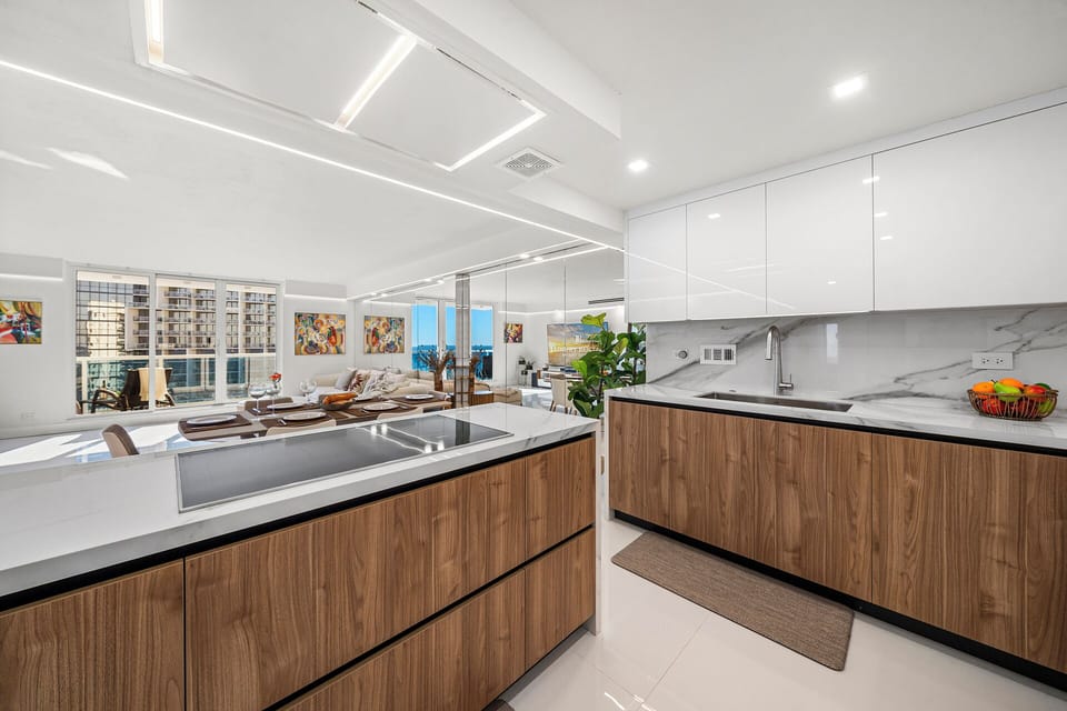 Full Kitchen