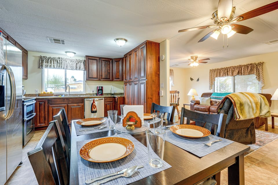 Dining Area | Dishware & Flatware