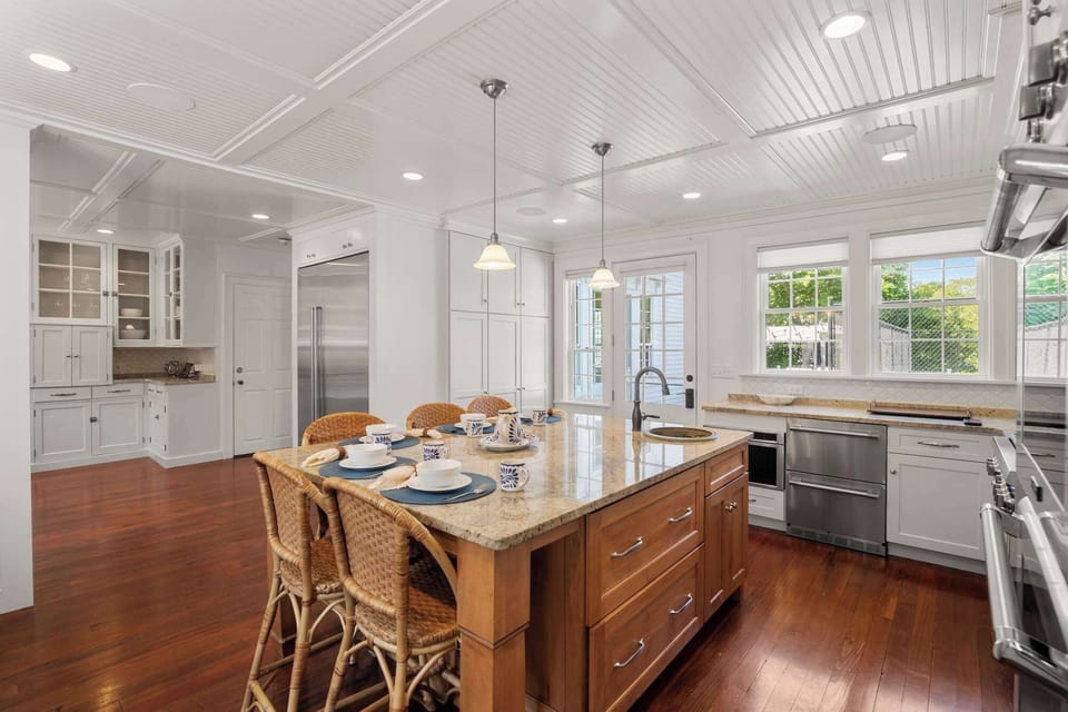 Main House, kitchen