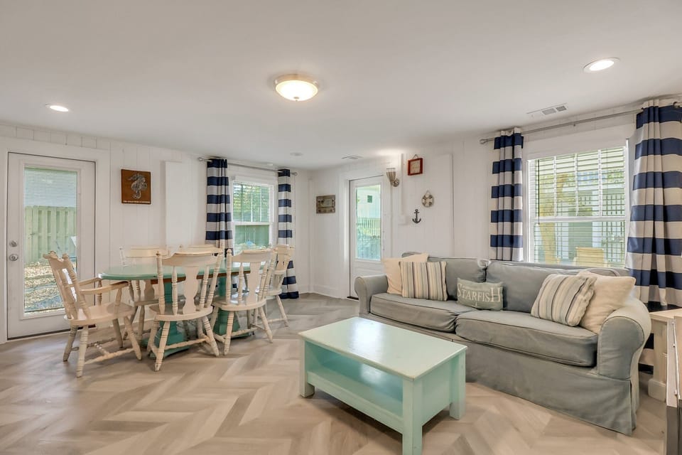 Welcome to Wish Upon a Lil' Starfish!