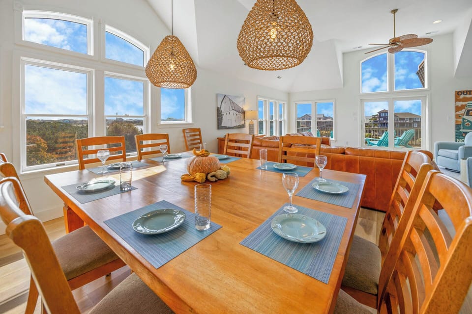 Surf or Sound Realty - 1212 - Zen - Dining Area -4