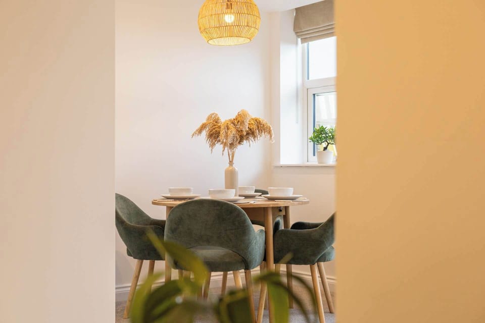 Apartment 1, King's Court, Scarborough - Host & Stay