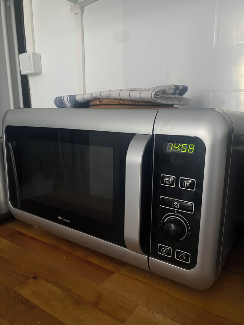Microwave