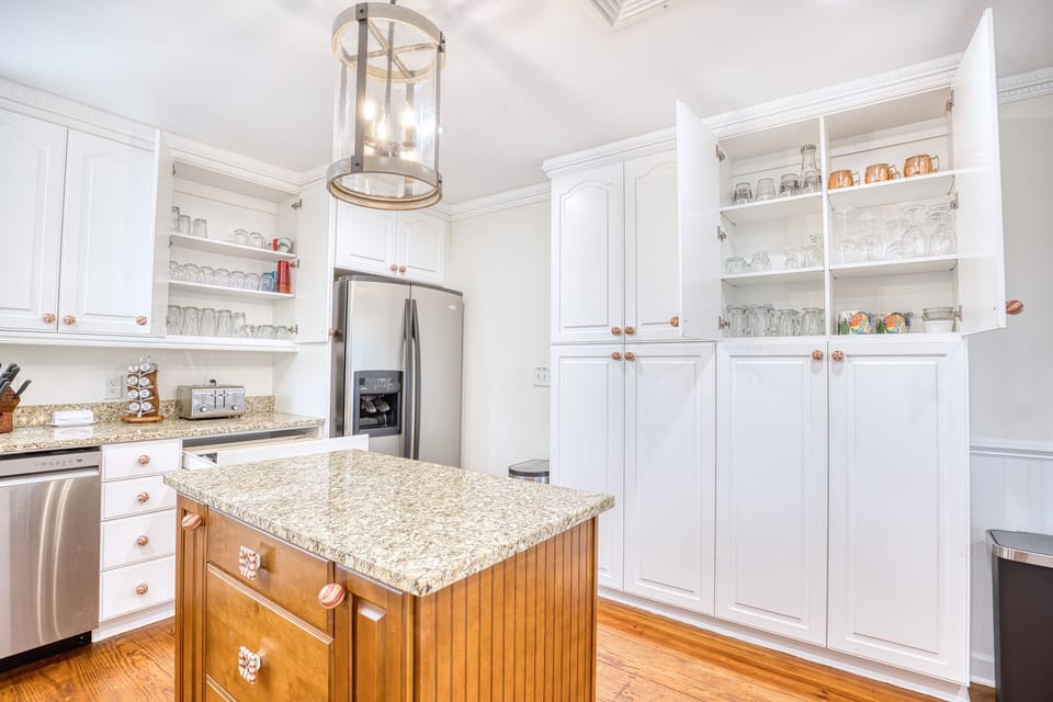 Kitchen (2)