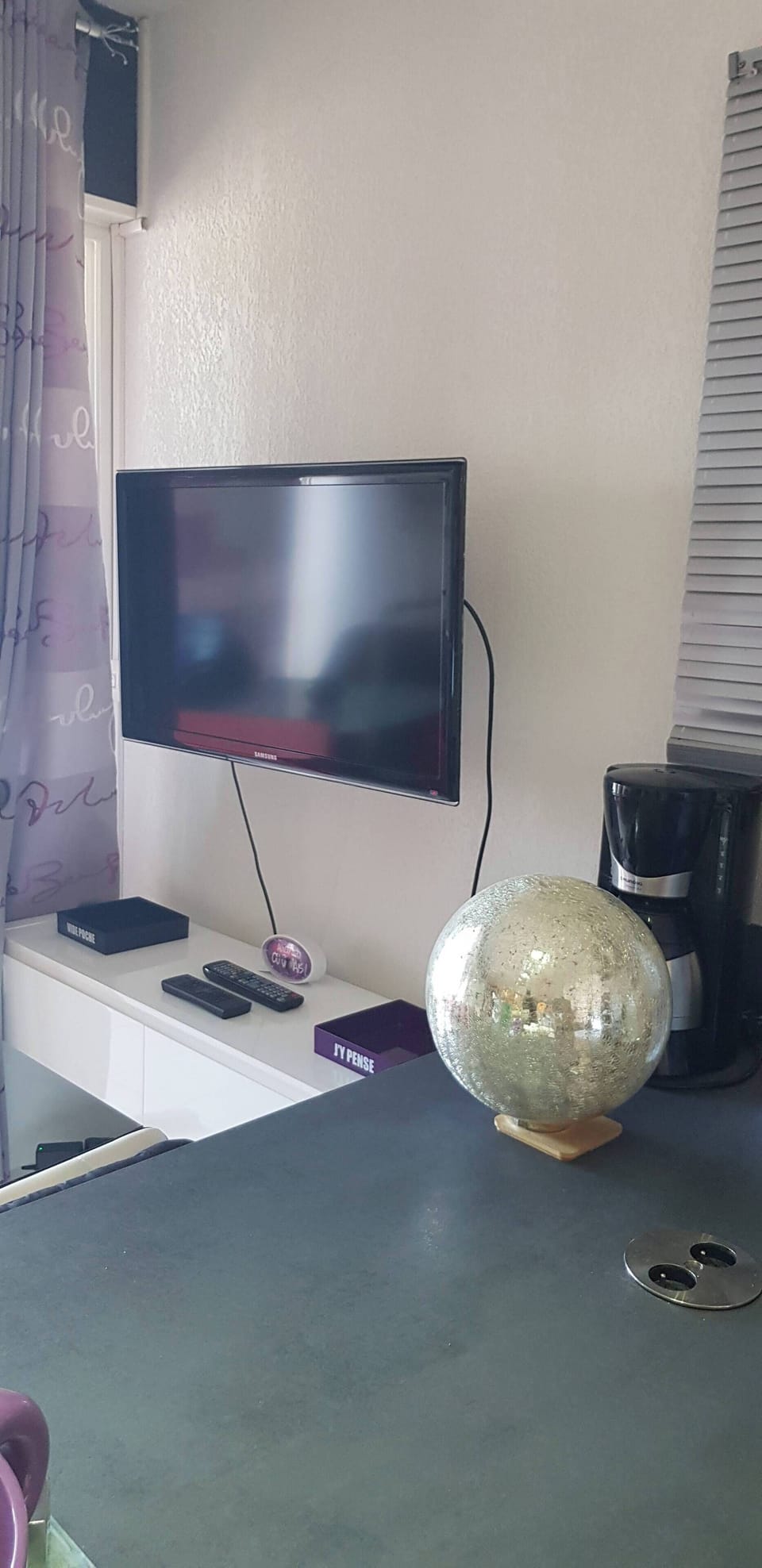 TV