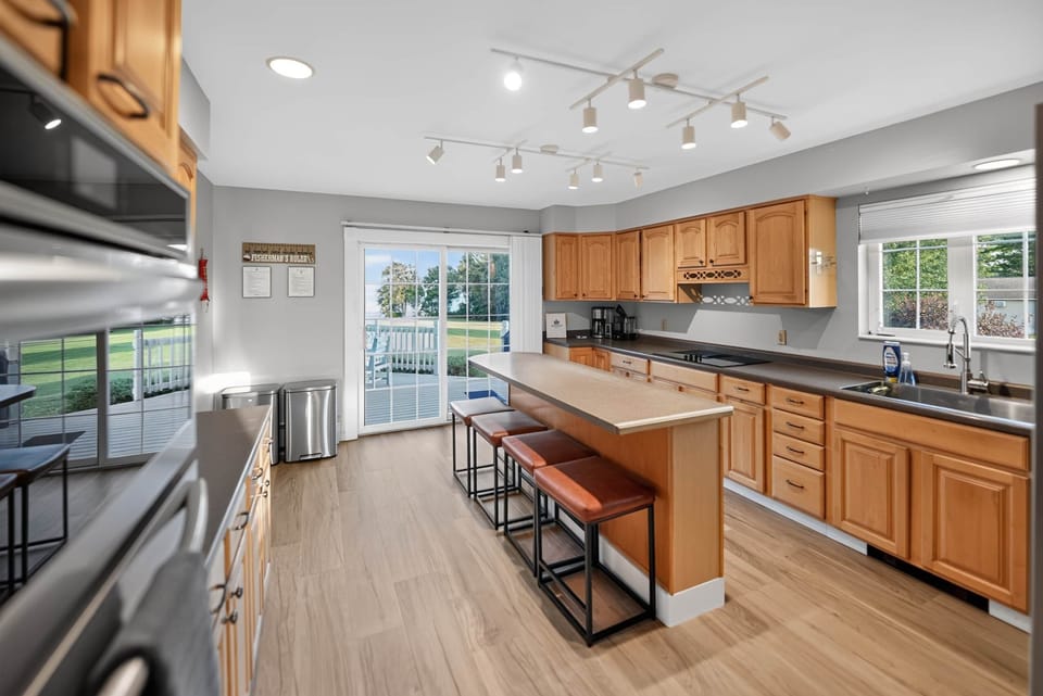 Kitchen 5