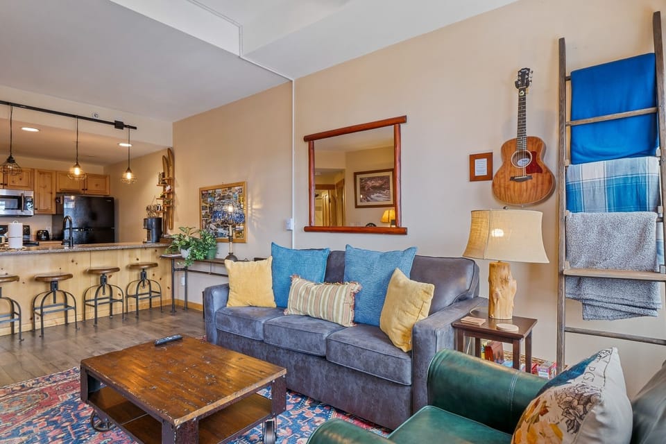 Furniture, Indoors, Living Room, Home Decor, Couch