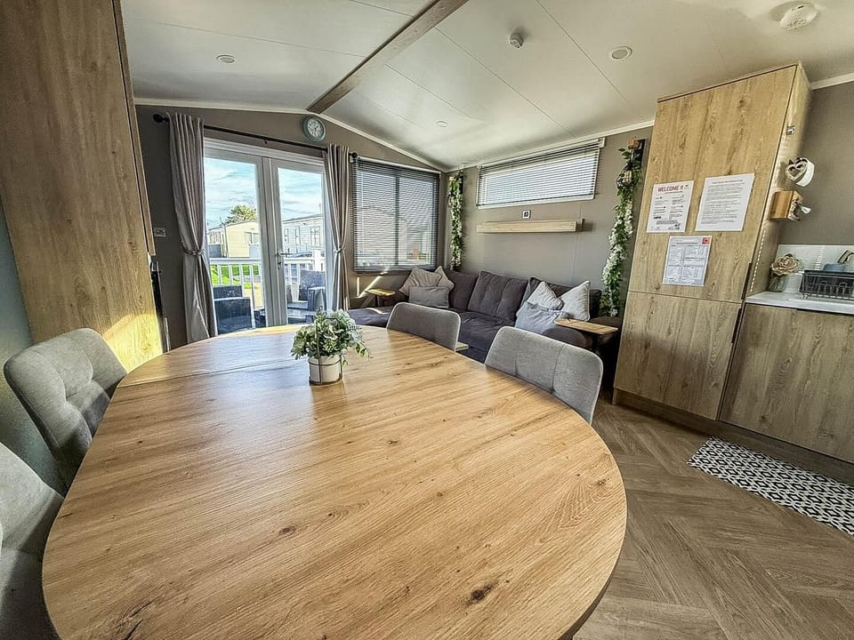 Treat your family to a memorable dog friendly weekend break at Park Holidays UK Broadland Sands, where you can relax near Lowestoft beach Suffolk and enjoy the comfort of a modern kitchen area in a caravan.