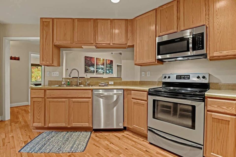 Unleash your culinary creativity in our fully stocked kitchen – where every tool and ingredient awaits.