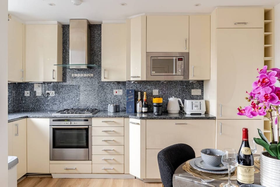 Kitchen area