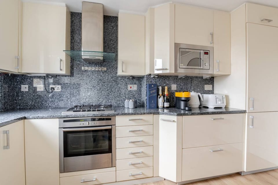 Kitchen area