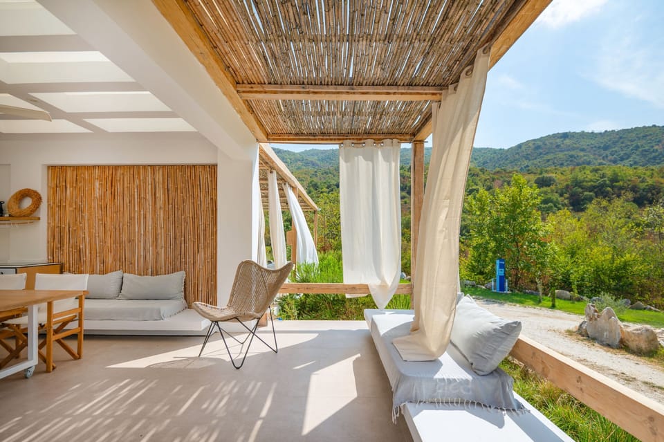 Shaded relaxing area with unlimited views