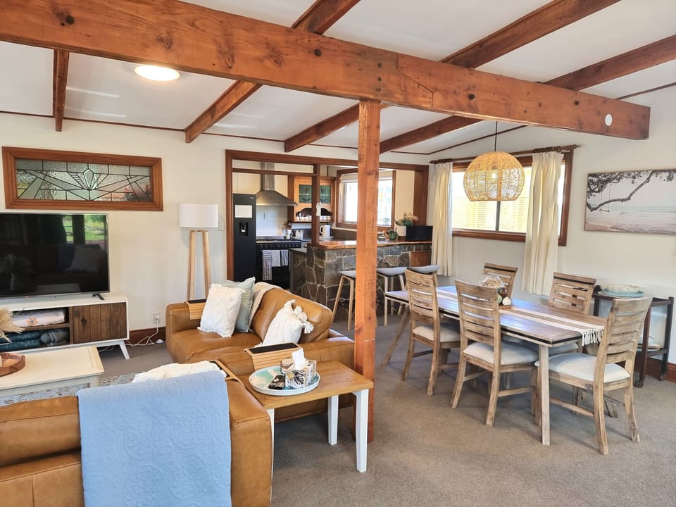 Living view to dining and kitchen
