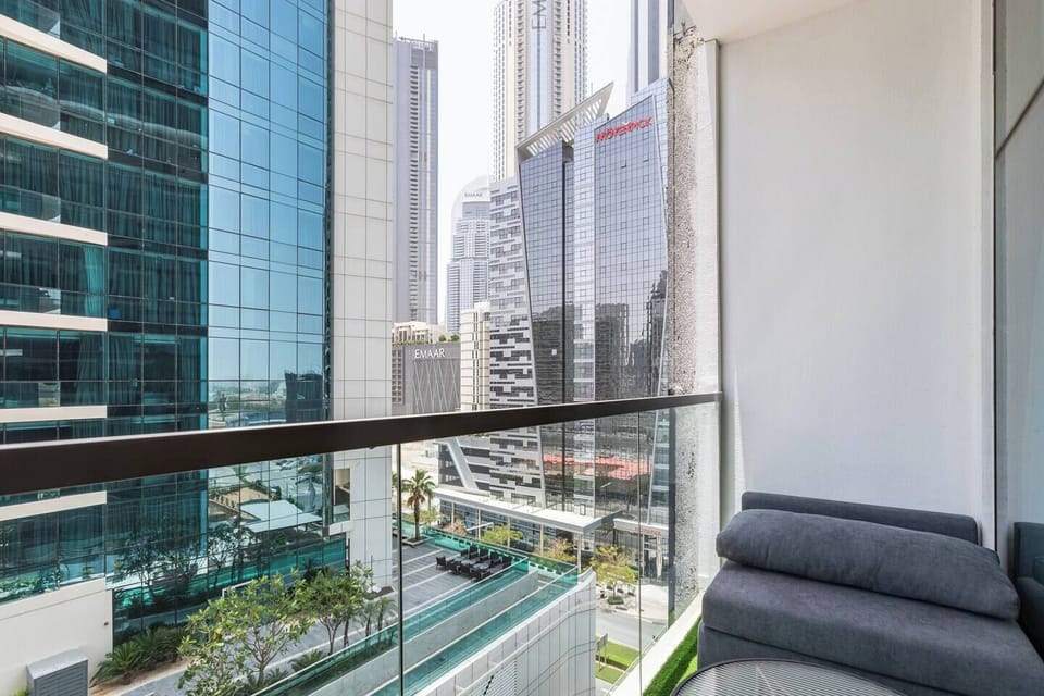 Balcony area