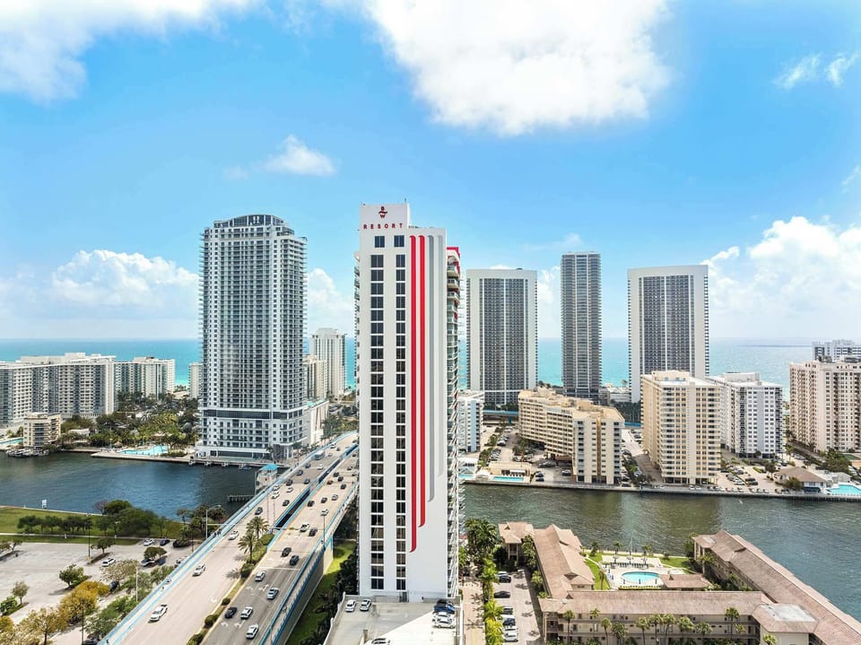Beachwalk Building