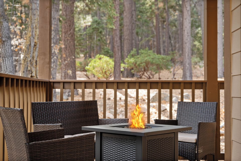 Wonderful views with fire pit