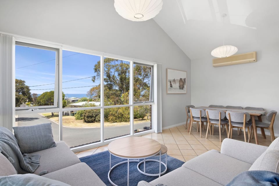 Main Living/Dining
