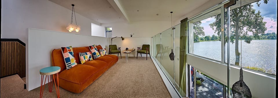 Mezzanine level