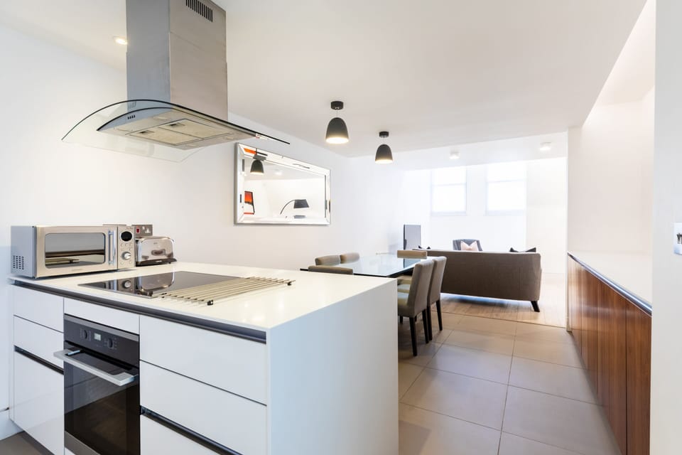Executive Two Bedroom Apartment Ensuite