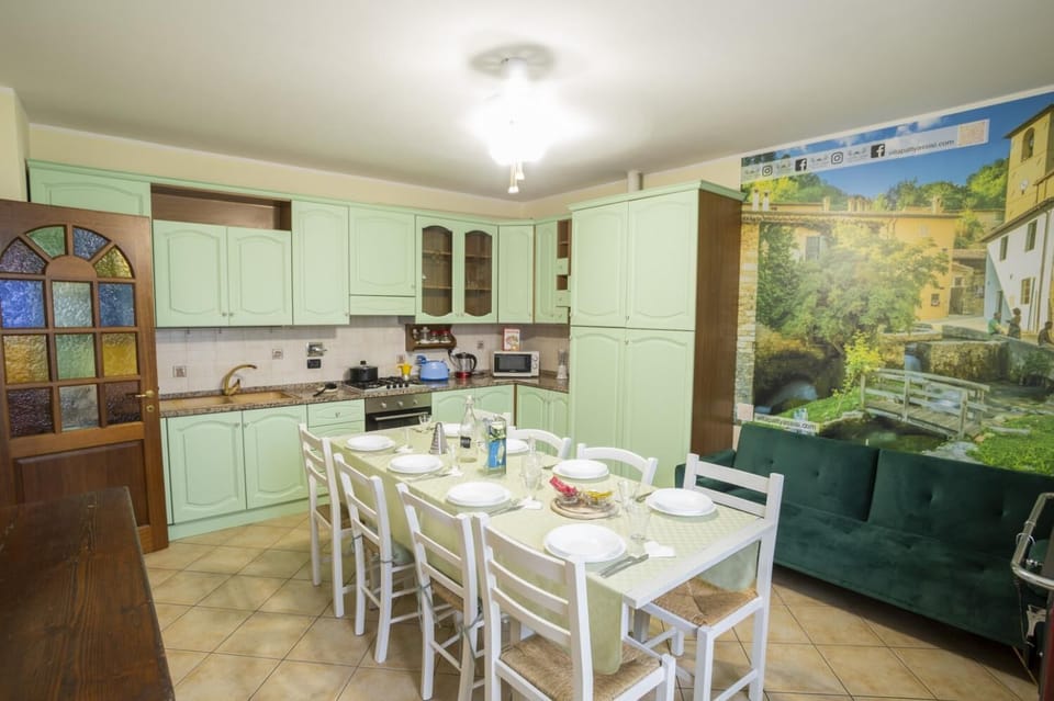Equipped kitchen
