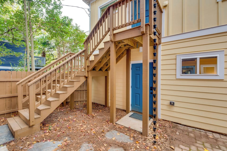 Unit Entrance