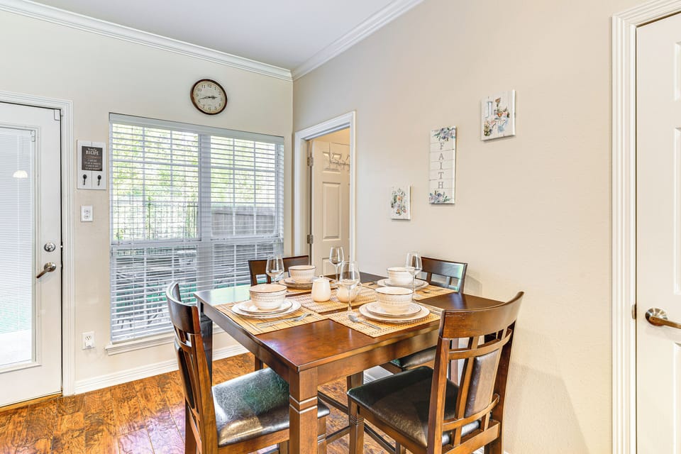 Dining Room | 1st Floor