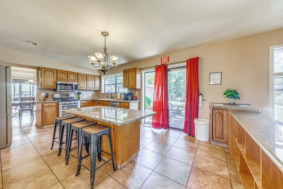 Upper Kitchen | Main Level | Cooking Basics