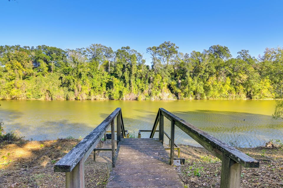 Columbus Vacation Rental | 2BR | 1.5BA | Stairs Required | 1,680 Sq Ft