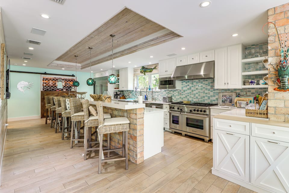 Kitchen | Cooking Basics Supplied | 1st Floor