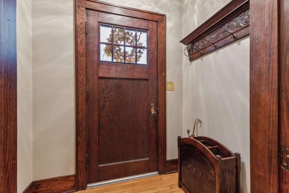 Hardwood, Indoors, Floor, Flooring, Stained Wood