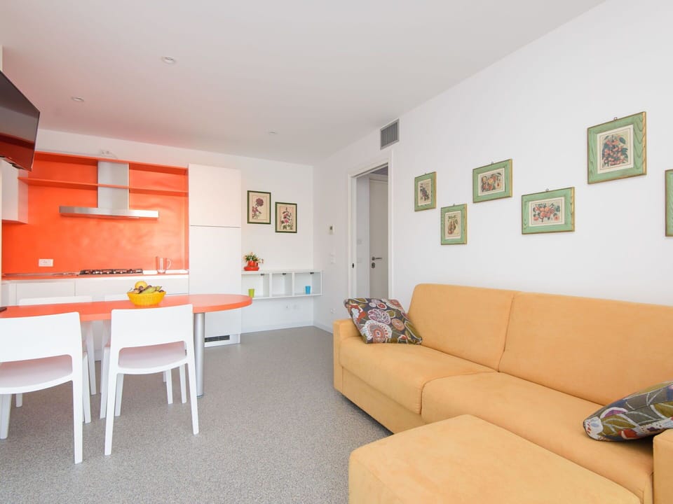Interior Design, Wall, Flooring, Furniture, Wood, Floor, Apartment, Room, Ceiling, Orange