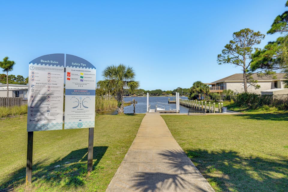 Walk to Okaloosa Island Boat Basin