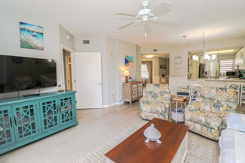 St. Augustine Beach Rentals Living Room