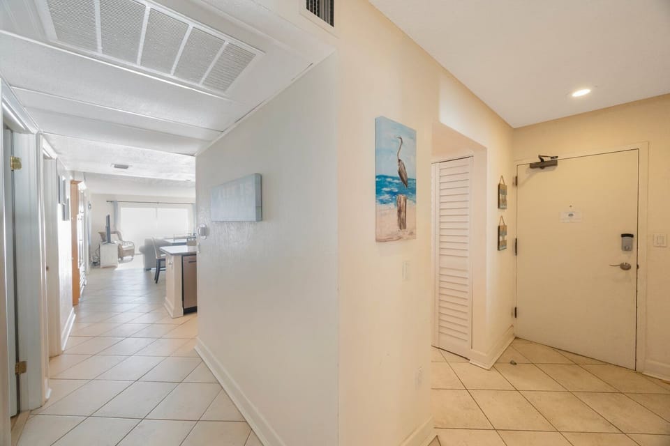 Madeira Norte 409 Entry